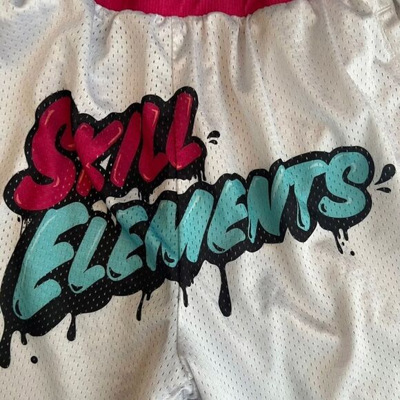 Skill Elements Element Air-Flex Gym Shorts 2XL
Side pockets. - Picture 3 of 7